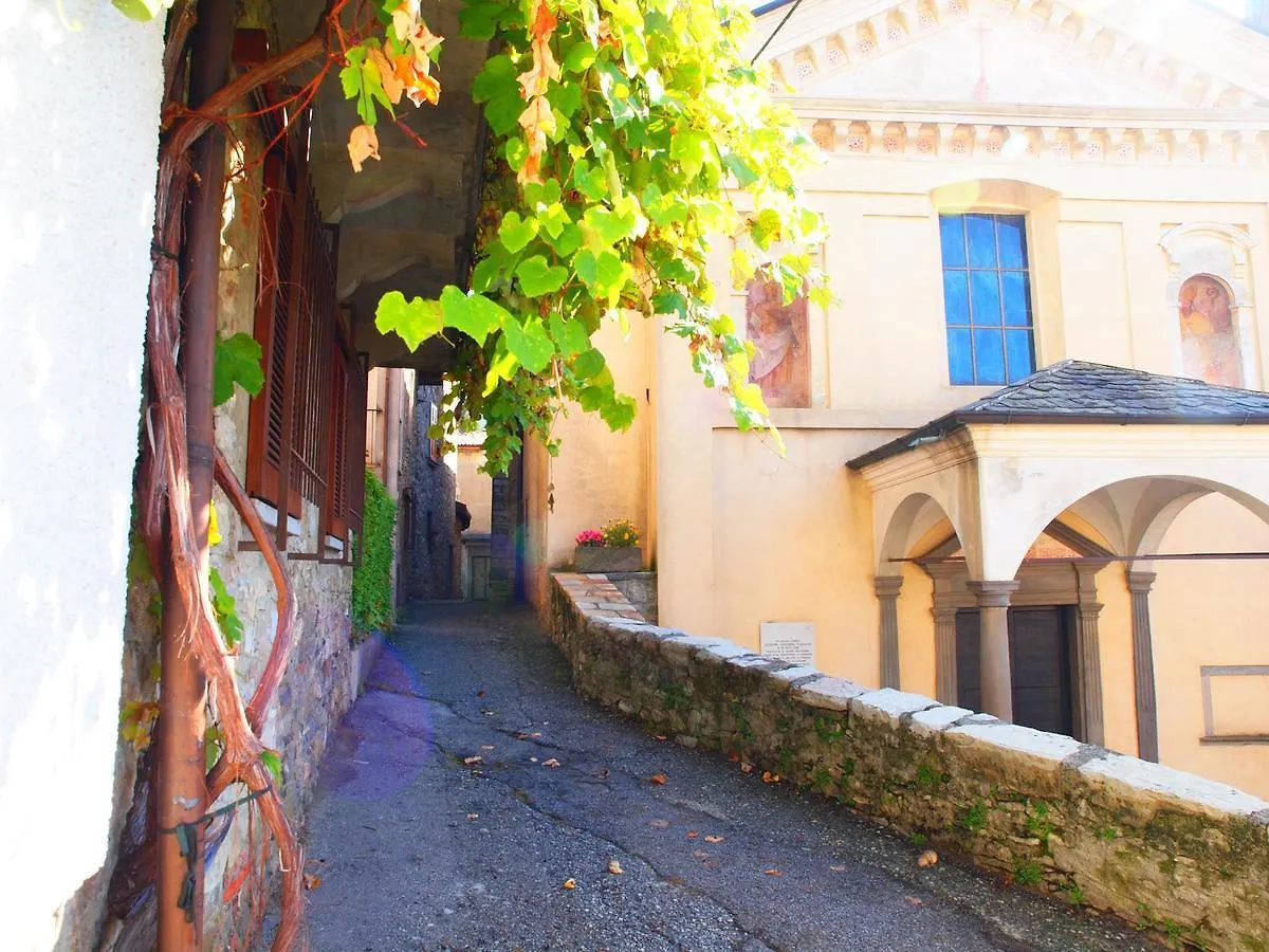 Albergo Rosa Carenno Hotel